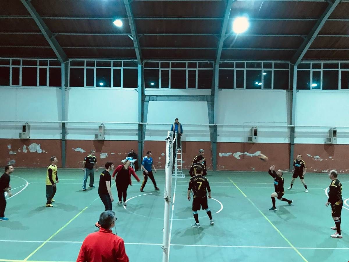 Voleybol Turnuvası Başladı