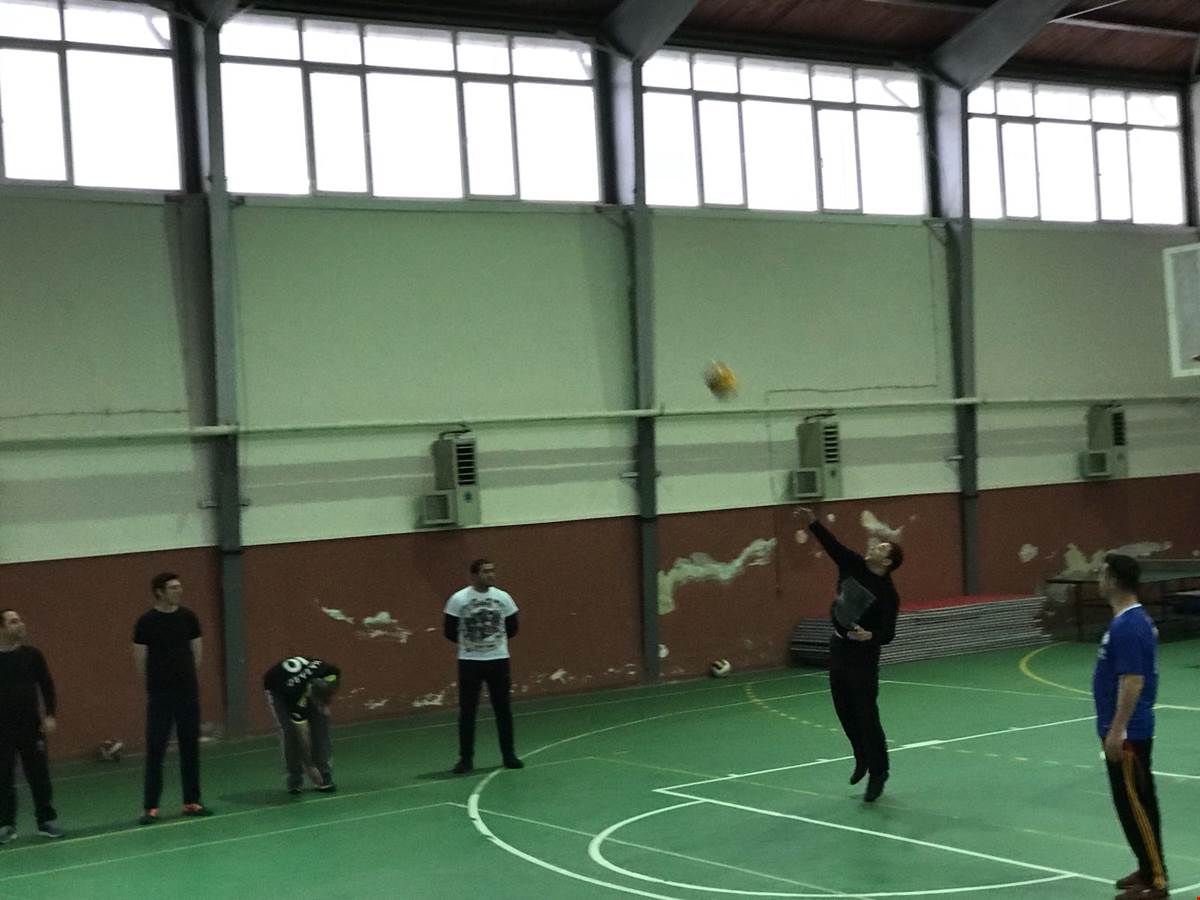 Voleybol Turnuvası Başladı