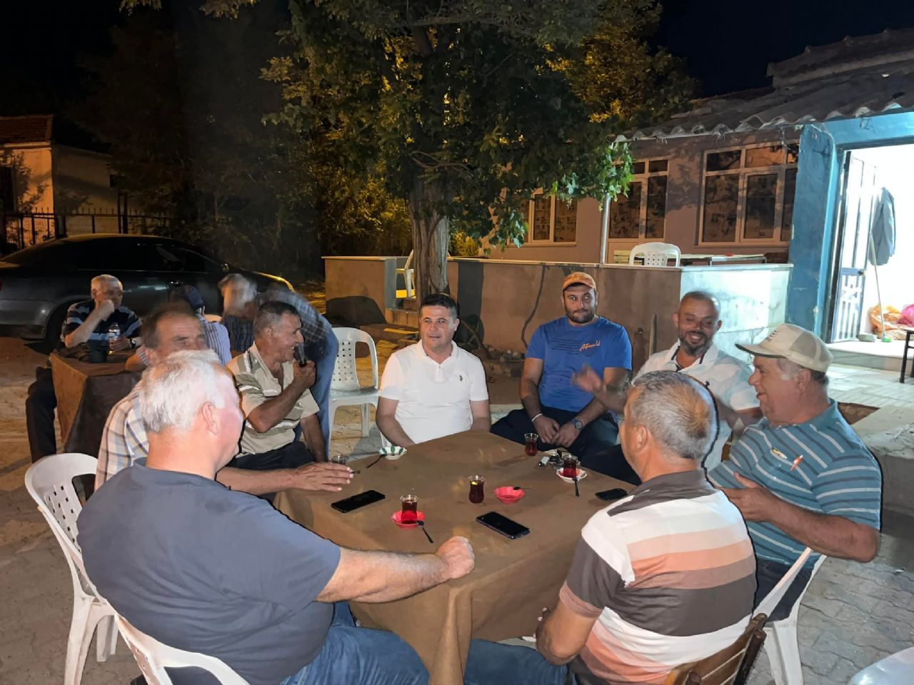 İlkdoğmuş,”Erken Kalkan Yol Alır”