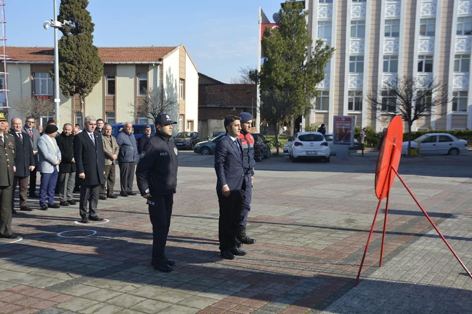 Çanakkale Destan?na Sade Tören..