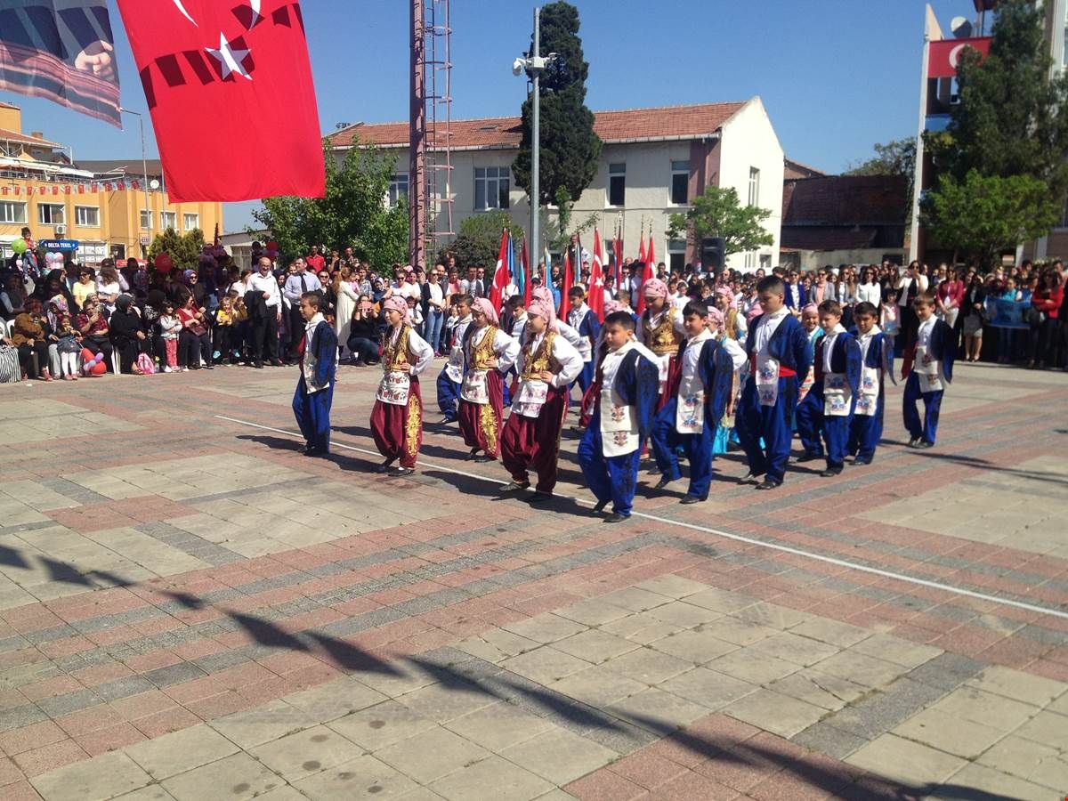 23 Nisan Coşku İçinde Kutlandı.