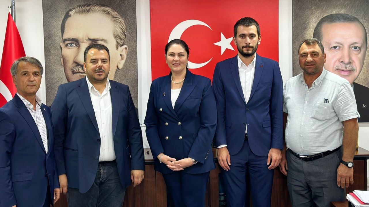 AK Parti Gözler Yönetim Kuruluna Çevrildi.