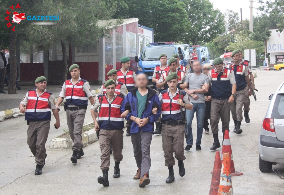 FETÖ'cülerin eşleri Yunanistan'a Kaçamadı