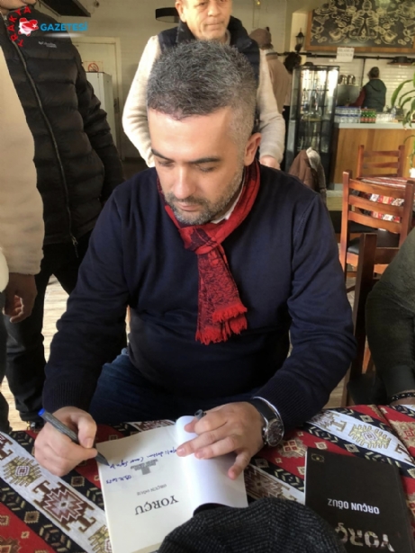 Oğuz, Okuyucuları İle Buluştu.