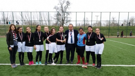  İbriktepe Atatürk Ortaokulu Futbolda İl İkincisi Oldu.