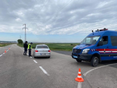 İpsala Girişlerinde Tam Kapanma’ Denetimi