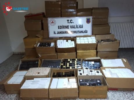 516 bin 400 TL değerinde kaçak parfüm ele geçirildi
