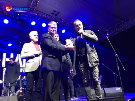 Haluk Levent’e ‘Çevre Ödülü’ Verildi