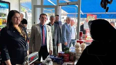 AK Parti İlçeleri Tarıyor…