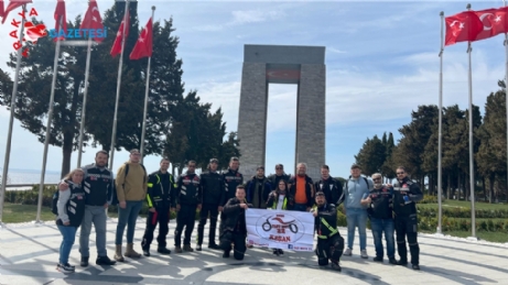 Motorları Şehitlere Saygı İçin Sürdüler.