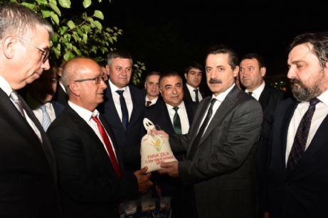 Balcılar ve Şimşek, Bakan Çelik’le iftarda bir araya geldi