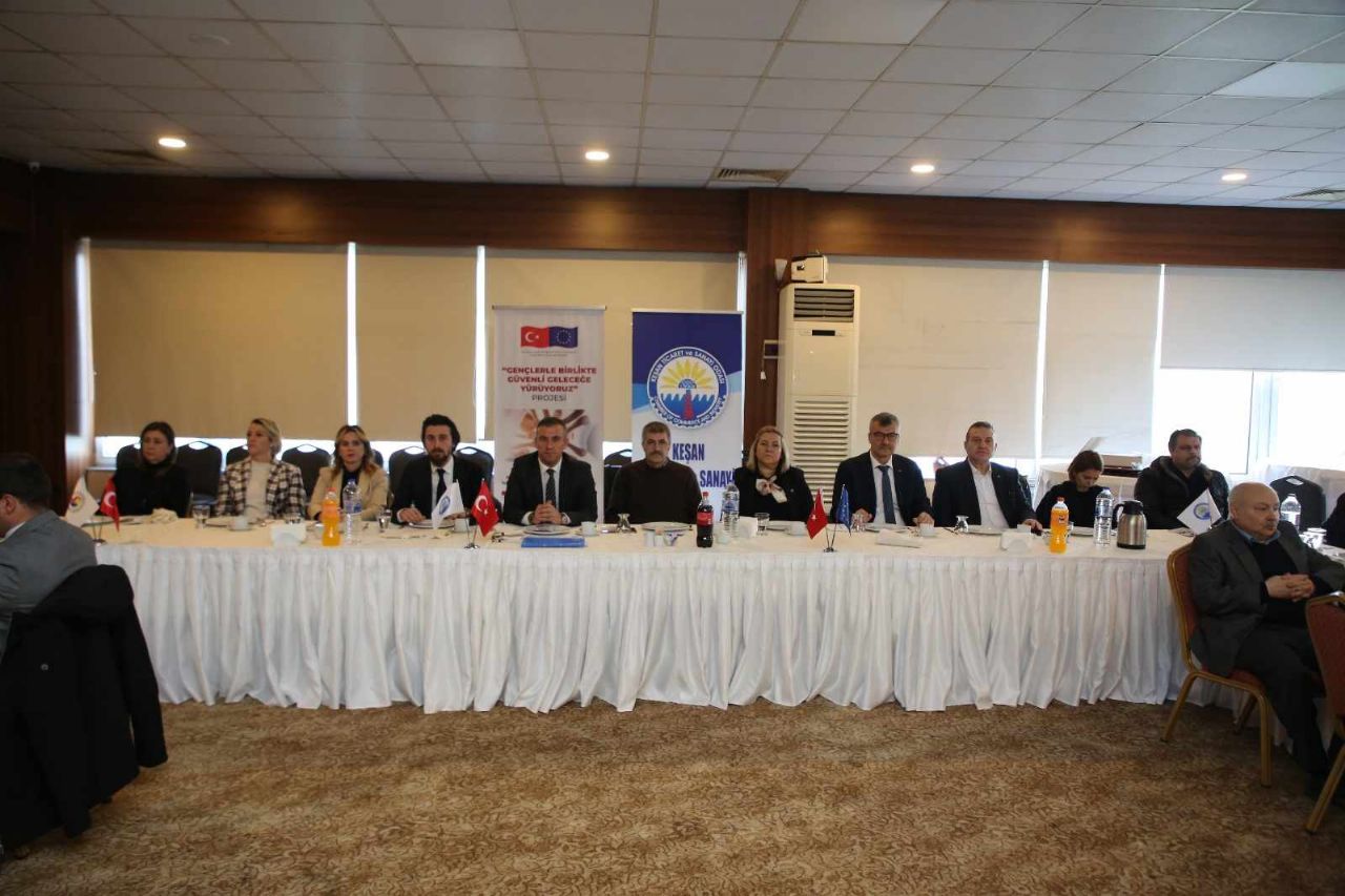 Hamzadere Bölgesi İşgücü Stratejileri Çalıştayı Gerçekleştirildi